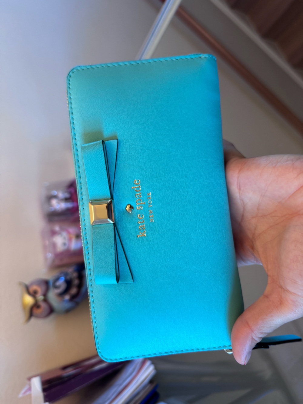 Kate Spade Bow Zip-Around Wallet in Blue & White